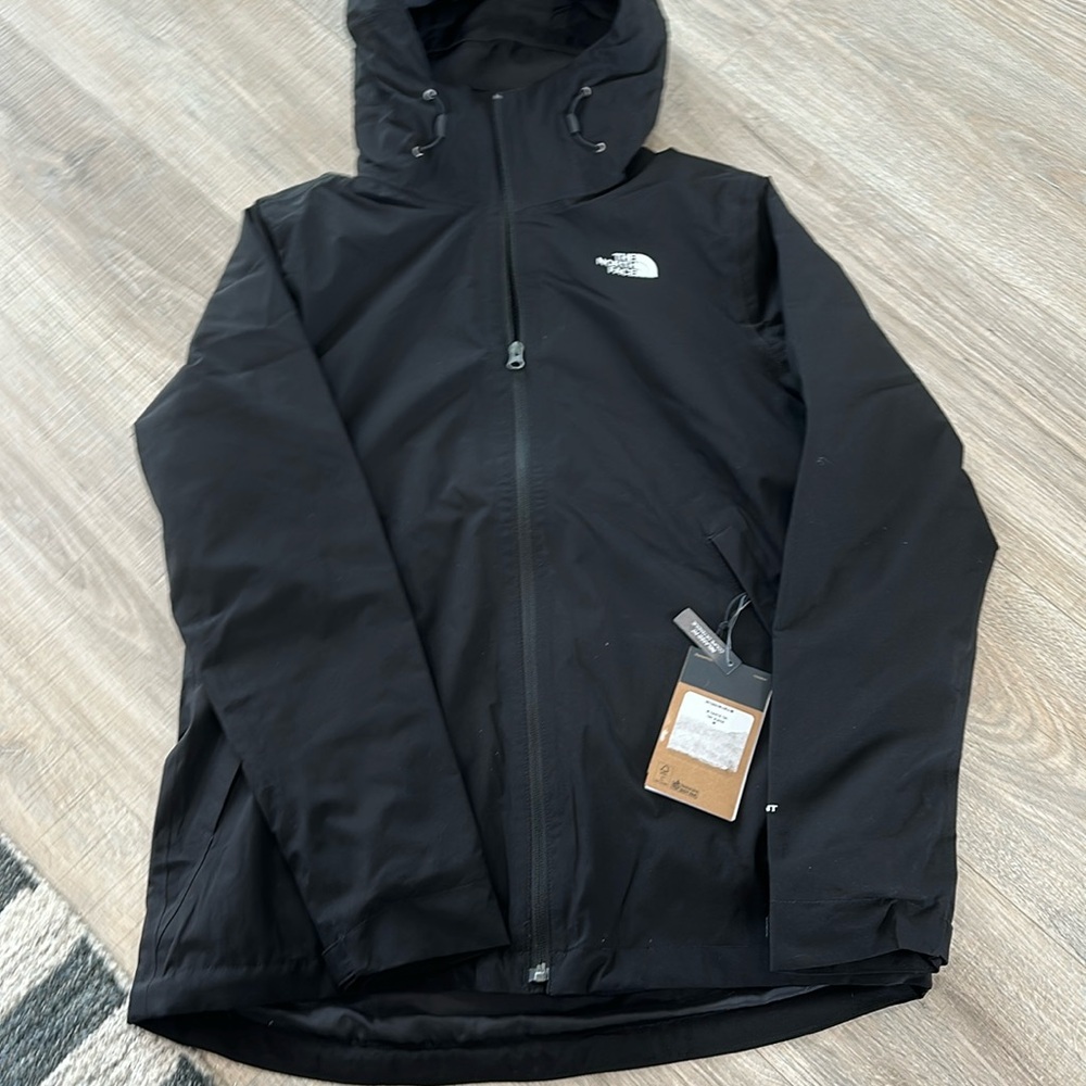 Women’s carto tri climate north face jacket in tnf black